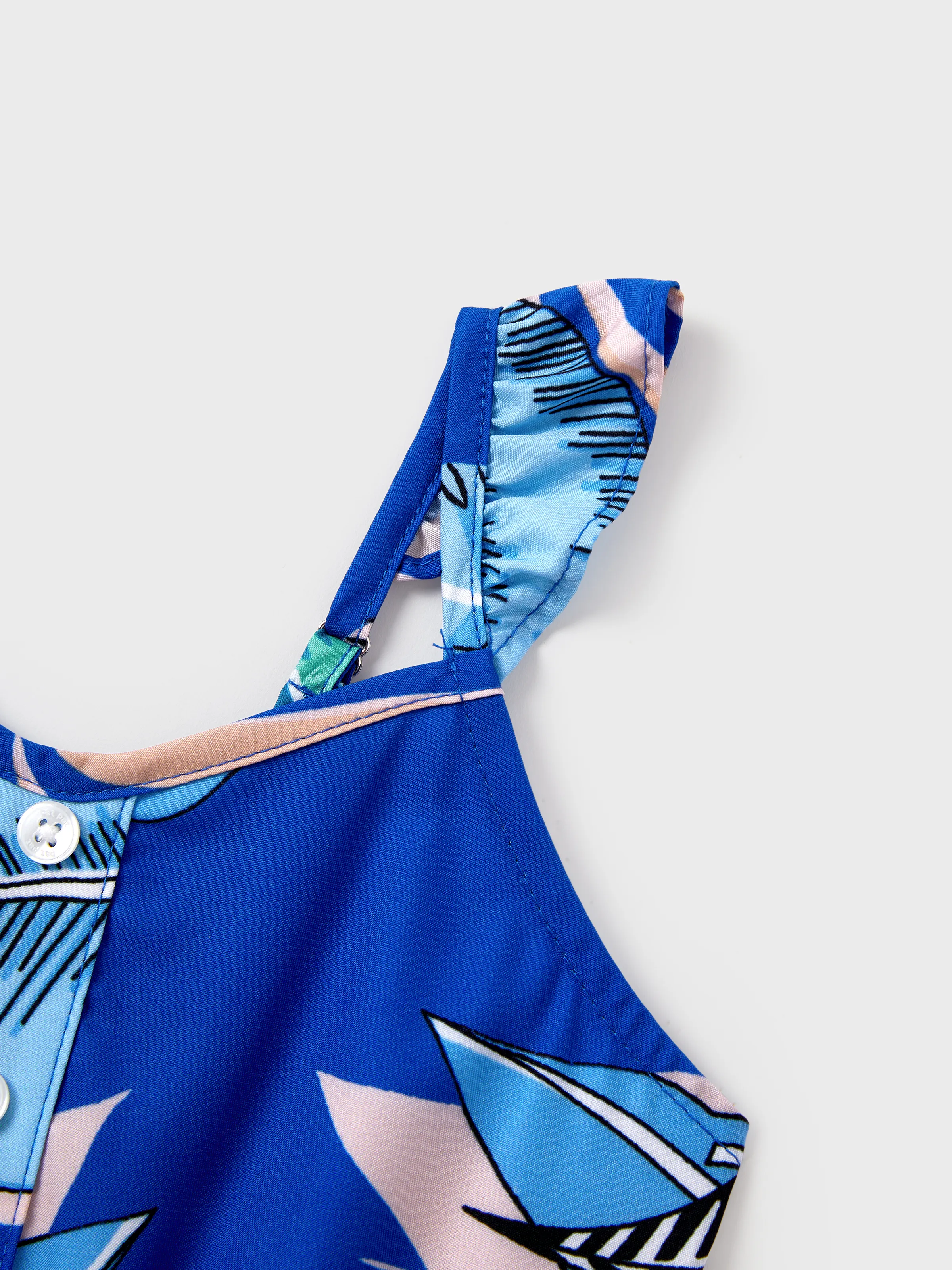 Family Matching Tropical Dress & T-shirt Set – Blue Floral Print for Dad, Mom, Girls & Baby, Perfect for Summer Vacations and Family Photos Blue - Image 15